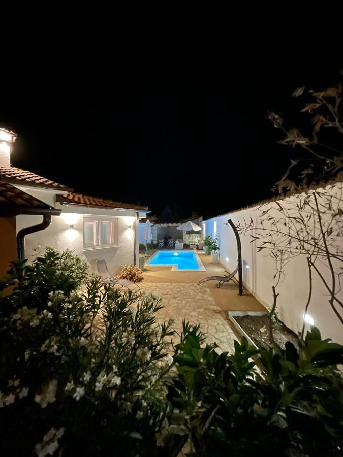 Villa Natka Rovinjsko Selo Exterior foto
